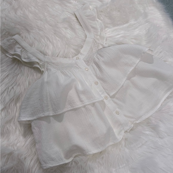 American Eagle Ruffle Top - Picture 4 of 7